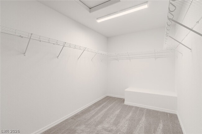 Building Photo - 5733 S Tioga Way