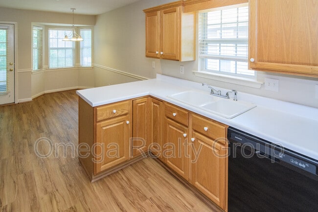 Building Photo - 4608 Fairfax Ct