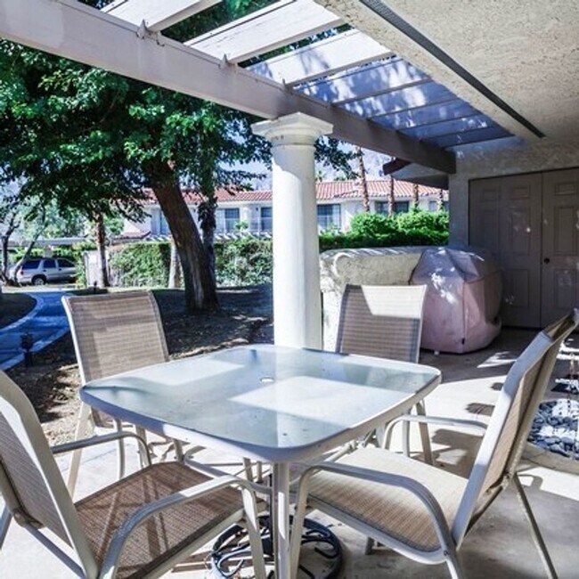 Building Photo - Stylish Palm Springs Oasis with Private Po...