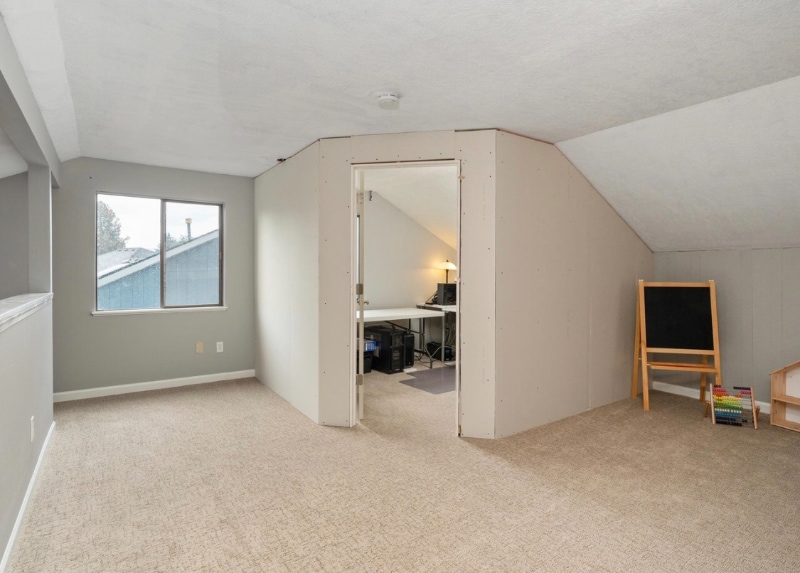 Building Photo - 16985 NW Somerset Dr