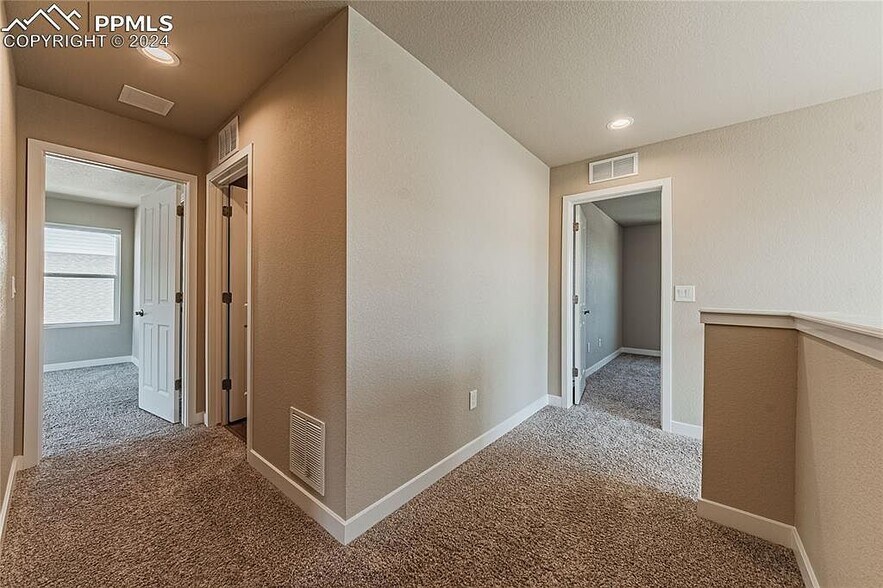 Building Photo - 4028 Ryedale Way