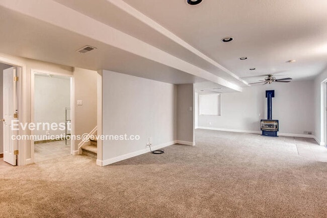 Building Photo - 16241 Bluebonnet Dr
