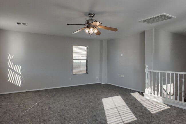 Building Photo - 9222 Cazador St