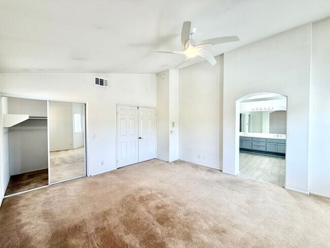 Building Photo - Spacious Rancho Highlands Home | 3 Bed + Den + Bonus Room & 3-Car Garage
