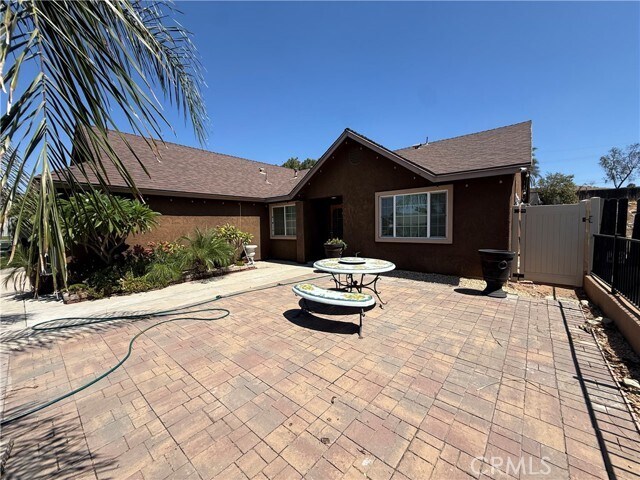 Building Photo - 5948 Quiroz Dr