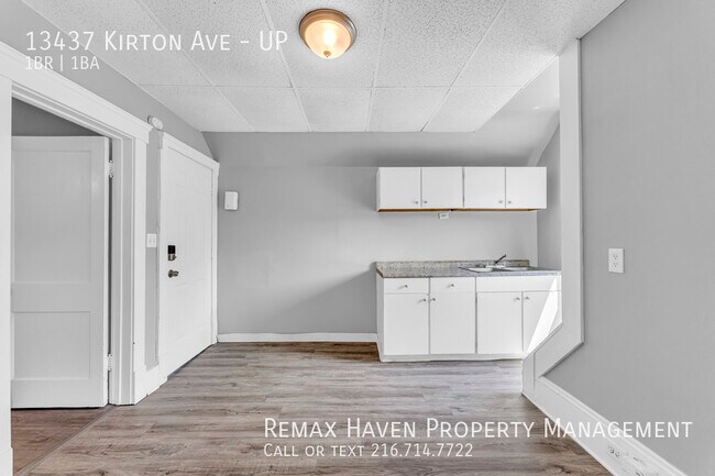 Building Photo - 13437 Kirton Ave
