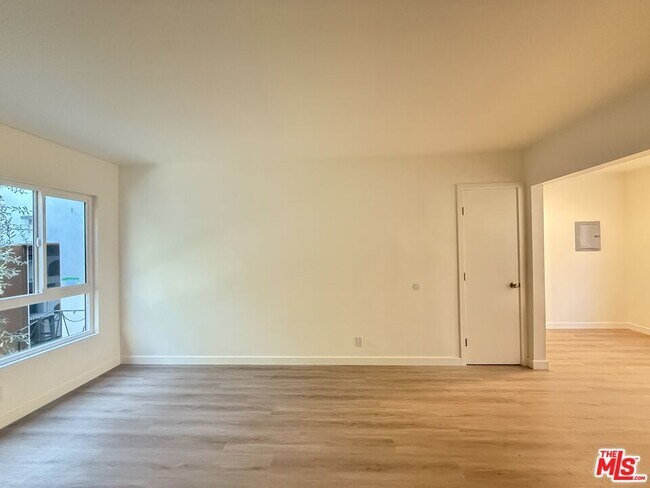 Building Photo - 1314 10th St