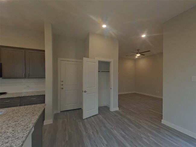 Building Photo - 22818 Terrazzo Dr