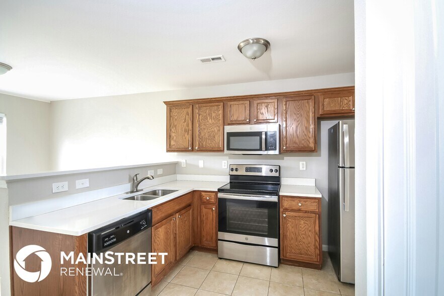 Building Photo - 9127 White Aspen Pl