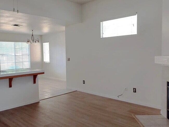 Building Photo - The 3-Bd , 2-Bth home is freshly renovated with new paint