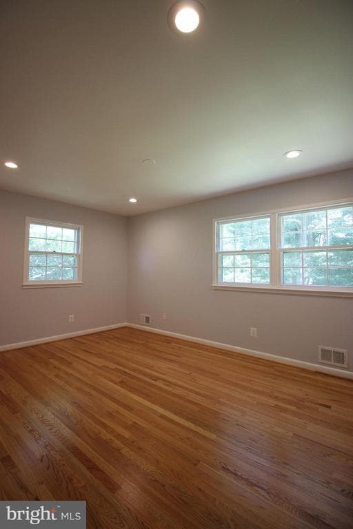 Building Photo - 2391 Cedar Ln