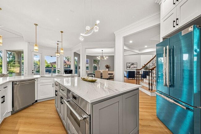 Building Photo - 23003 Two Harbors Glen St