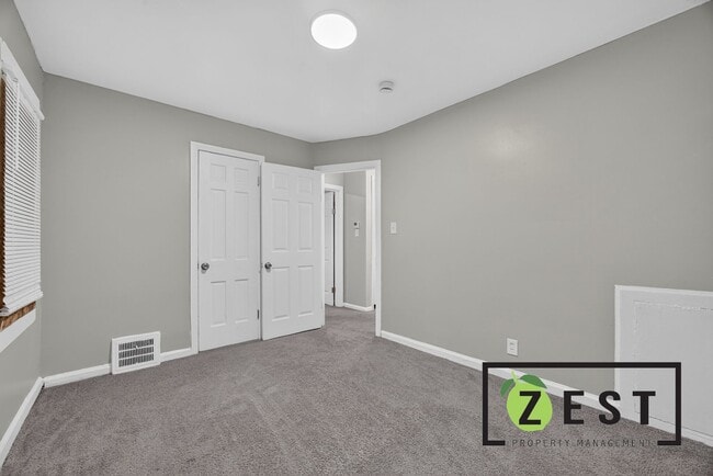 Building Photo - 18226 Kentfield St