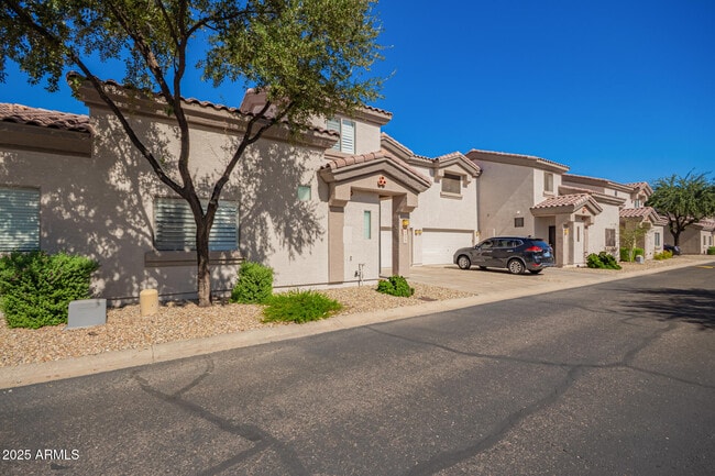 Building Photo - 7978 W Beck Ln