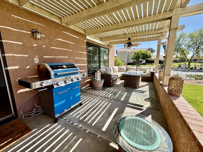 Building Photo - 76923 Turendot St