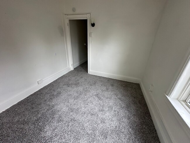 Building Photo - Beautiful 3 bedroom House for rent