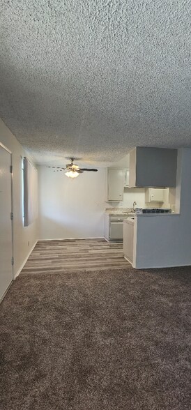 Building Photo - 10635 Colima Rd