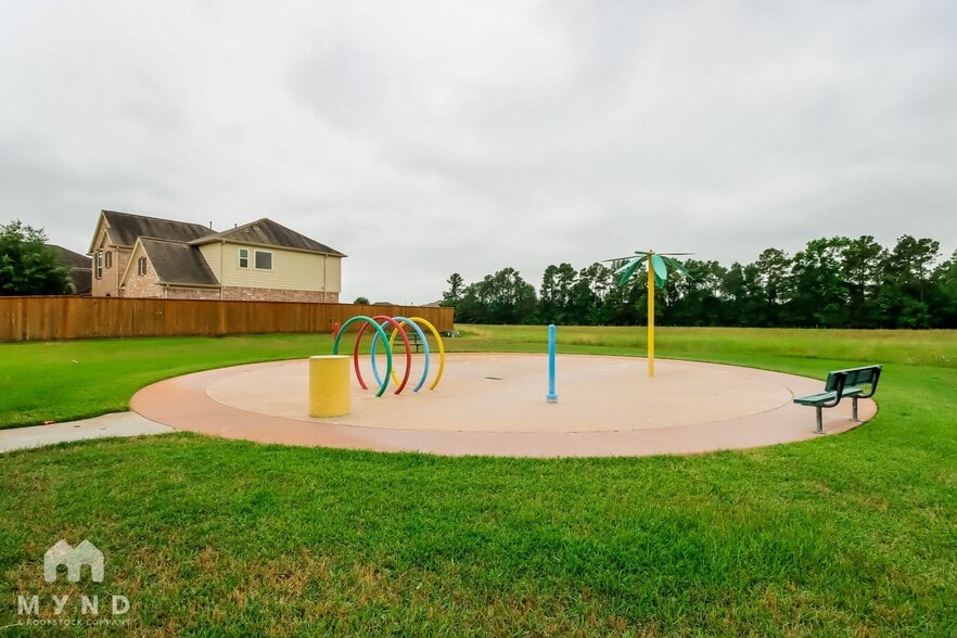 Building Photo - 20818 Falcon Hill St