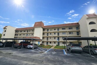 Building Photo - Wickham Road Condo