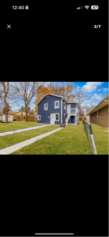 Building Photo - 1665 E Bourbonnais St