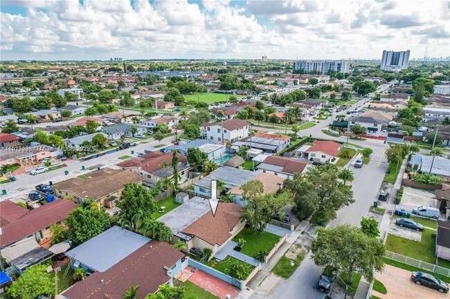 Building Photo - 11239 SW 5th Terrace