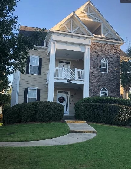 Units A and B Owner occupied - 144 Breezes Dr
