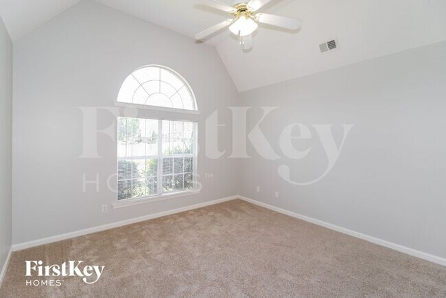 Building Photo - 1225 Harpeth Dr