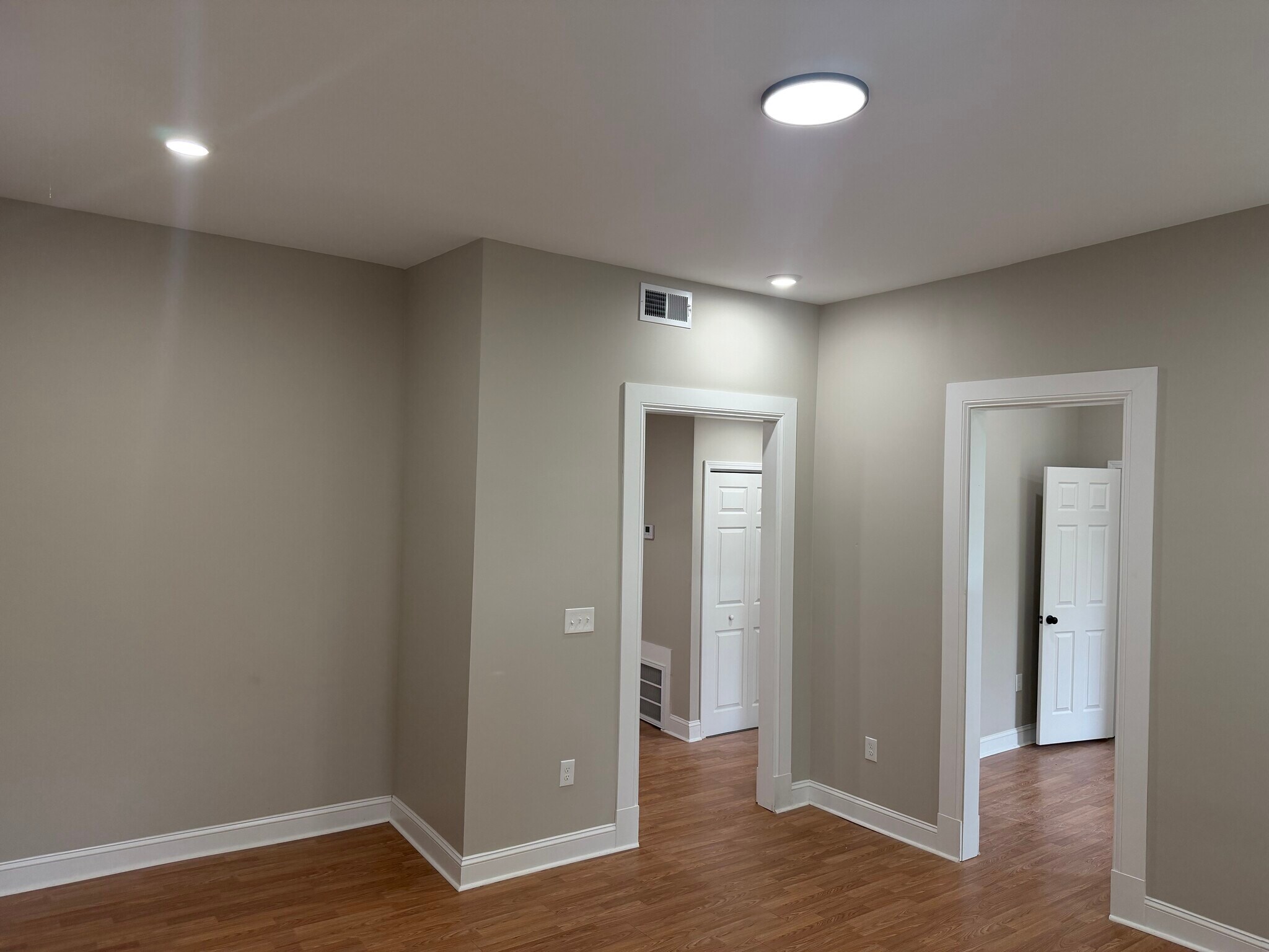 Building Photo - 3834 Southern Pky