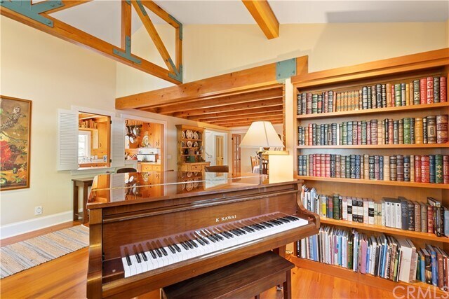 Building Photo - 2310 Bowdoin St