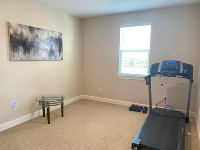 Building Photo - Beautiful 4 Bedroom Home in Amazing Wesley...