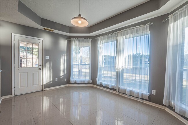 Building Photo - 3126 Waters Way Dr