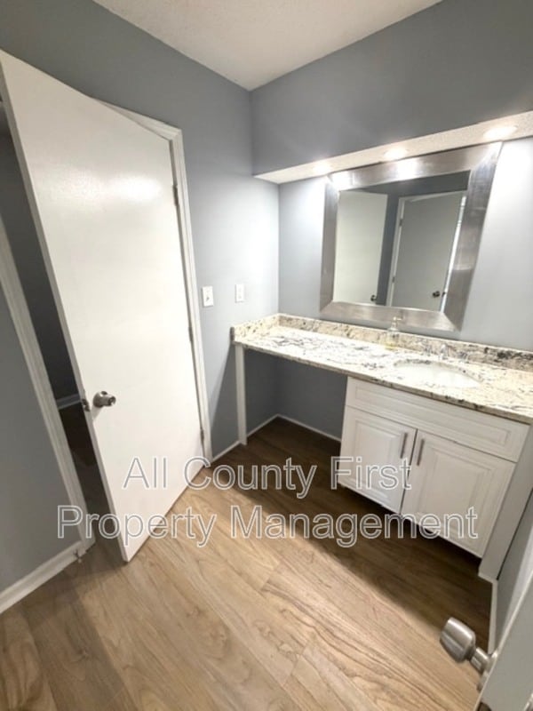 Building Photo - 122 Rue Fontaine