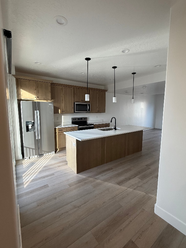 Building Photo - 43 N 100 E