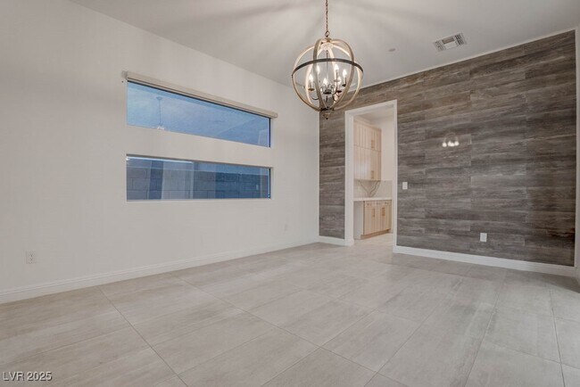 Building Photo - 230 Carmel Sky St