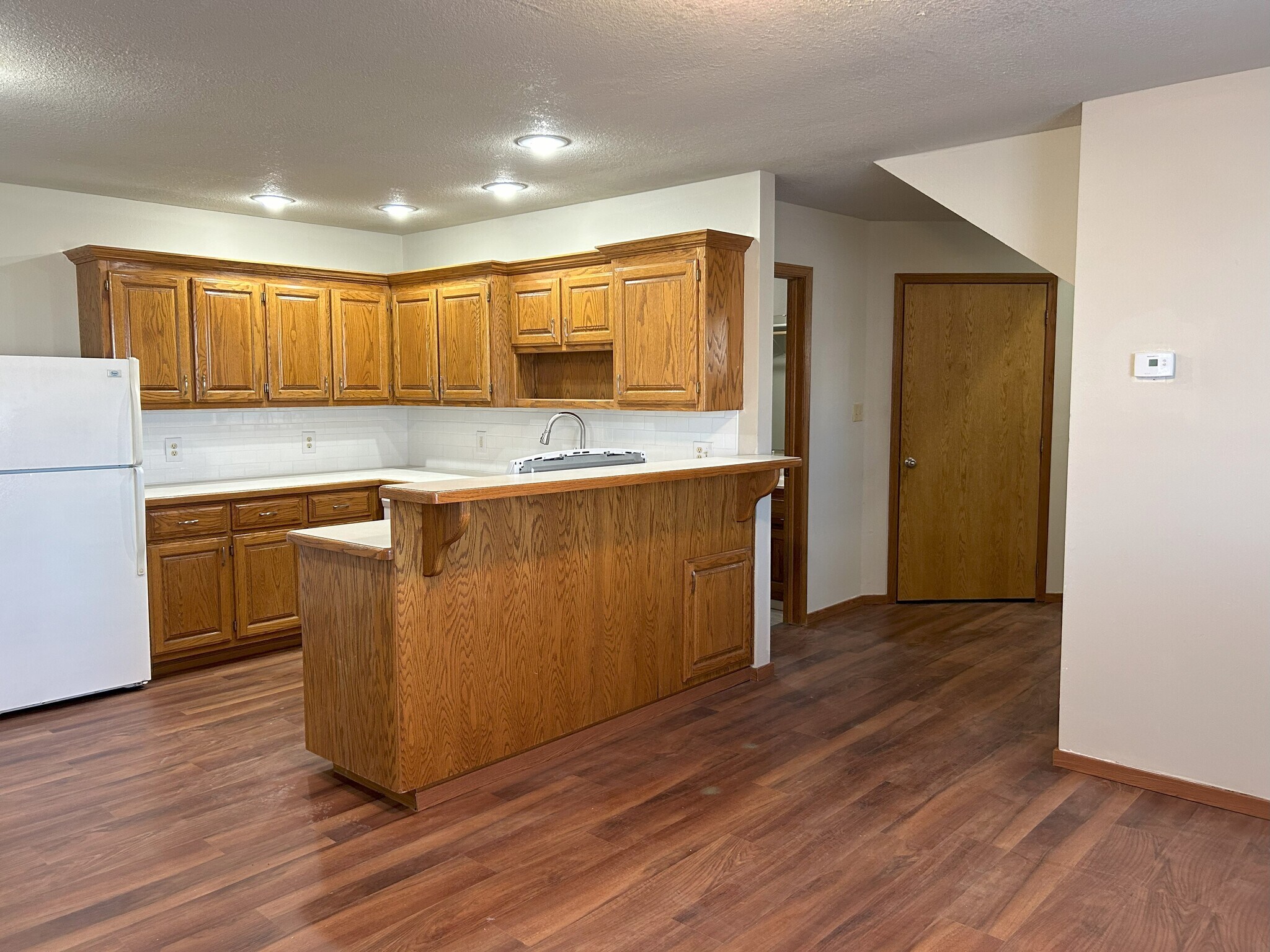 Kitchen - 1042 Baxter St