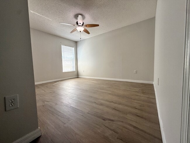 Building Photo - 2429 Ruddenstone Way