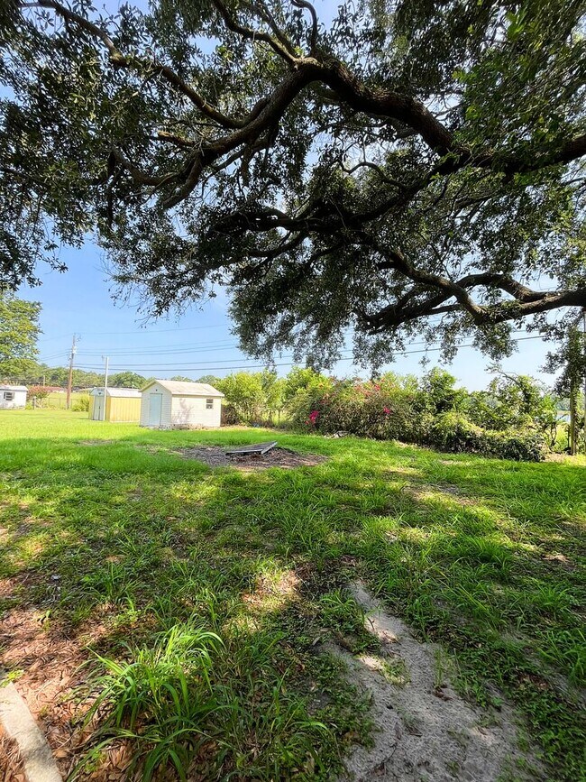 Building Photo - Delightful 2 Bedroom, 2 Bathroom Mobile Ho...