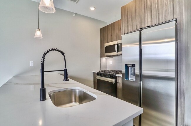 Building Photo - 3516 John F. Kennedy Blvd