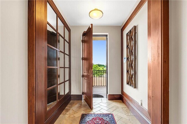 Building Photo - 18269 Colony Dr Dr