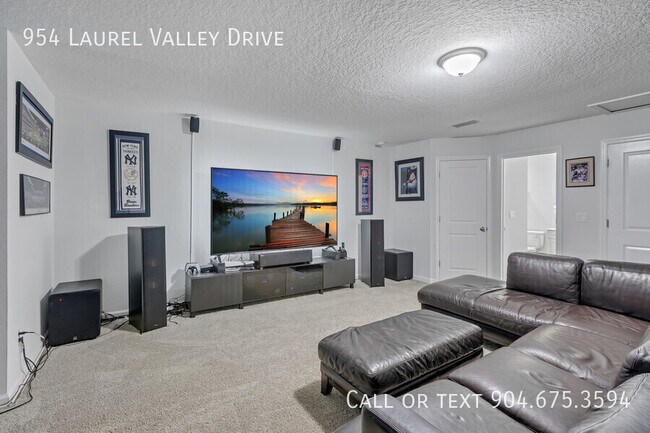 Building Photo - 954 Laurel Valley Dr