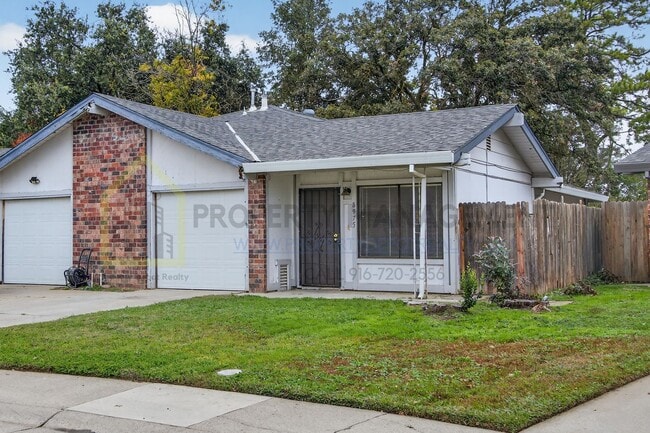 Building Photo - 8973 El Mirador Dr