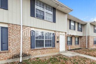 Building Photo - 7977 Mt Hood