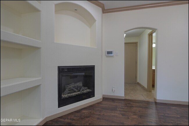Building Photo - 6209 Cosecha Luna Cir
