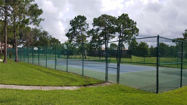 Building Photo - 14013 Fairway Island Dr
