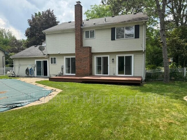 Building Photo - 3324 Bluett Rd