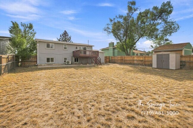 Building Photo - 1495 Prado Dr