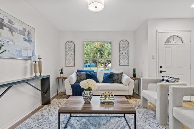 Building Photo - 503 Blanco Woods Blvd