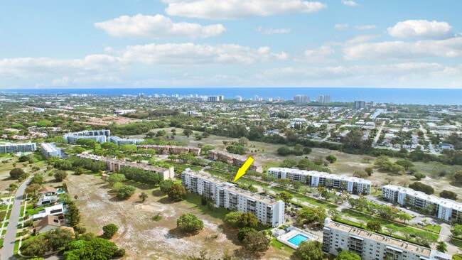 Building Photo - 6461 NW 2nd Ave