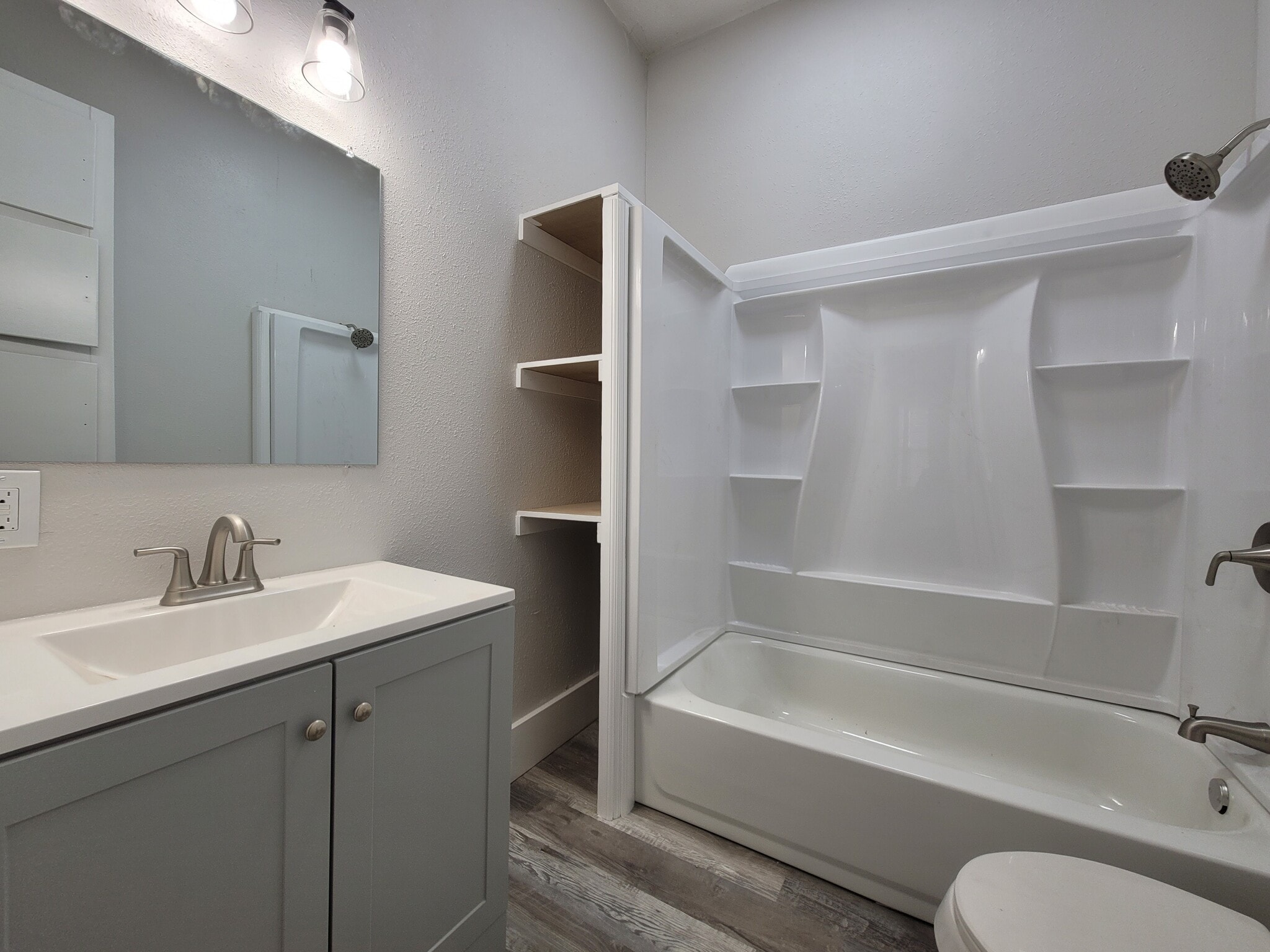 Building Photo - 1705 Austin Ave