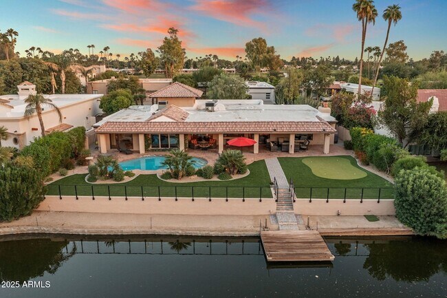 Building Photo - 7620 E Vía Del Placito